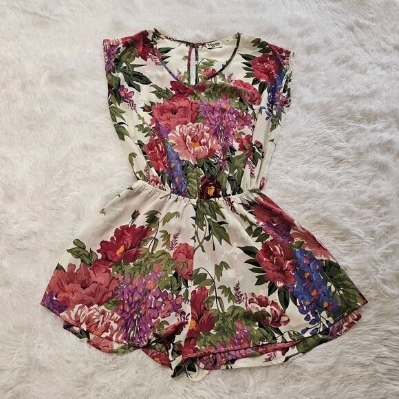Show me your Mumu floral romper size small - Picture 1 of 14